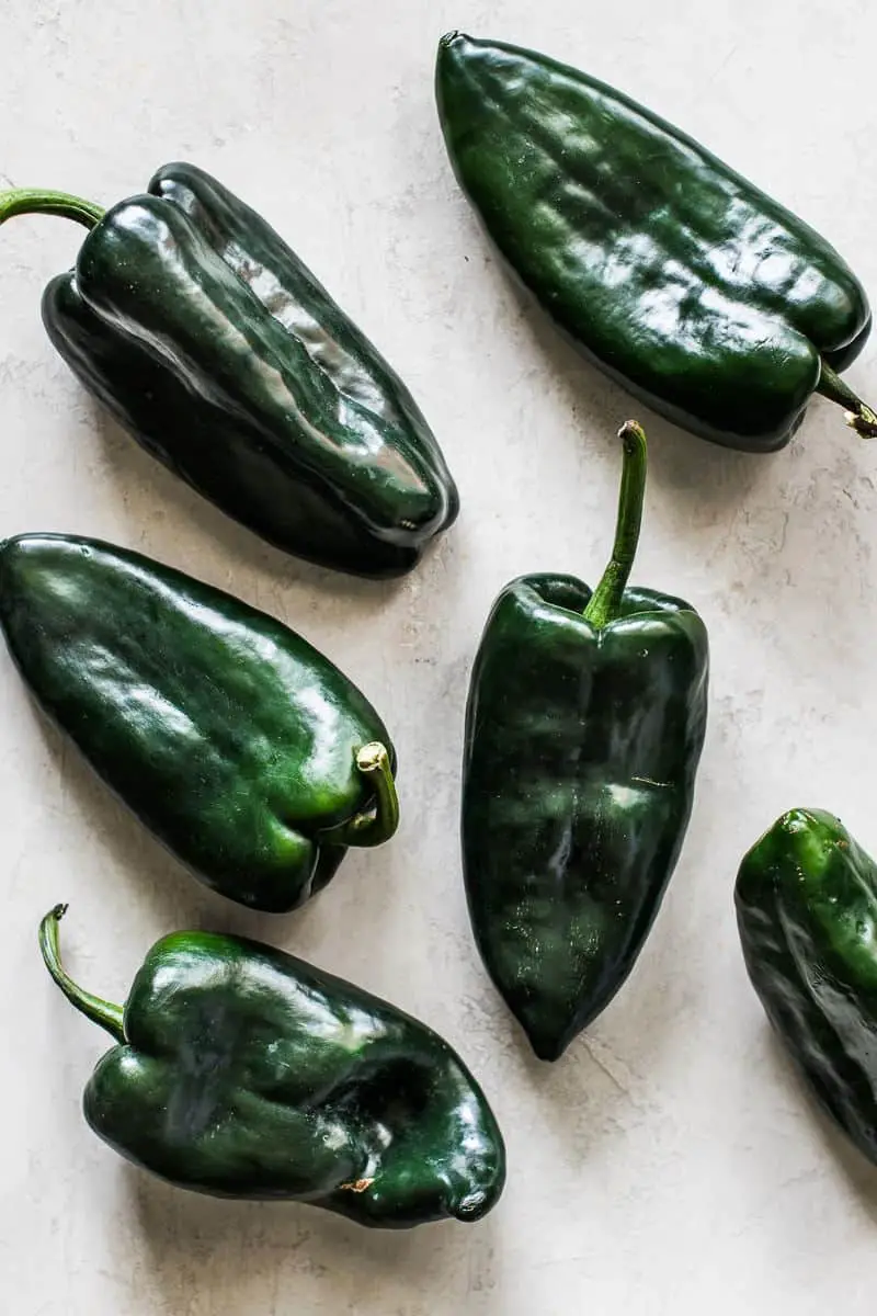 Top 12 Best Substitutes for Green Chilies You Can Use at Home