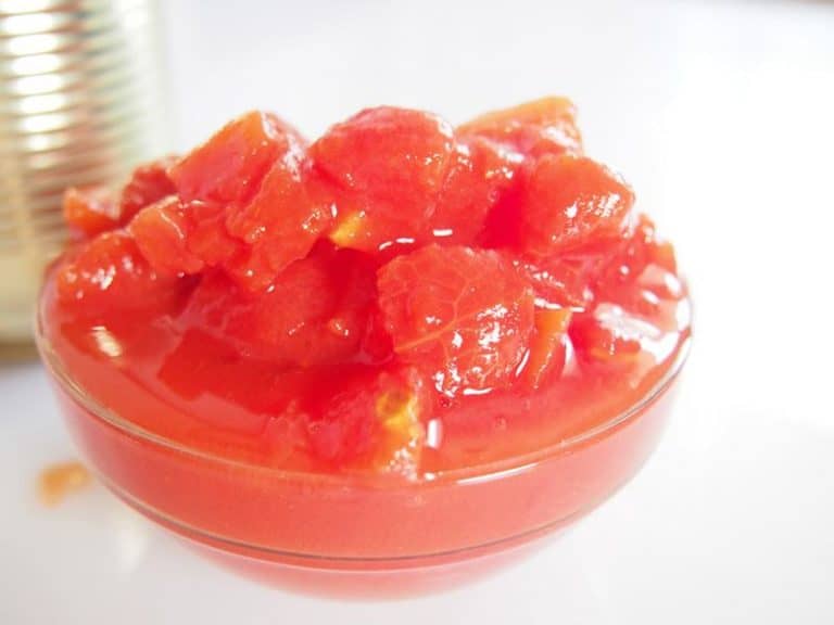 7 Amazing Substitutes For Stewed Tomatoes You Should Know